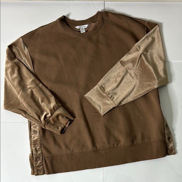 Athleta Sweaters - Women’s ATHLETA Retroplush Velvet Crewneck Oversized Sweatshirt Size XL